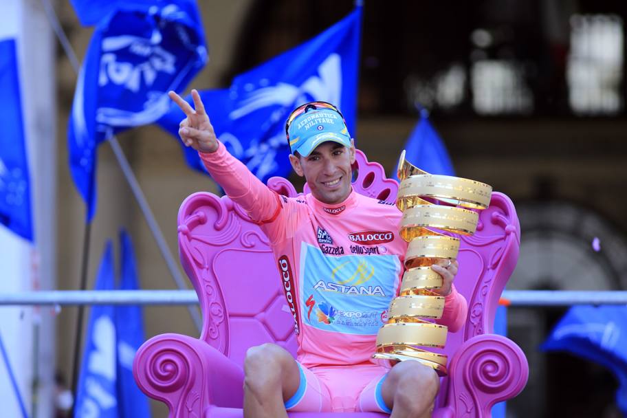 Consacrato re del Giro 2013, il Trofeo senza fine porta anche il nome di Vincenzo Nibali (Bettini)